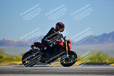 media/Mar-25-2024-Moto Forza (Mon) [[8d4319bd68]]/4-Novice Group/Session 2 (Turn 9 Side)/